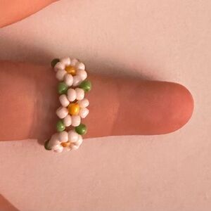 Daisy Flower Beaded Ring